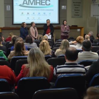 Criciúma é sede do II Encontro Regional da Undime/SC em 2014