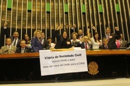 Os avanços do PNE são conquistas da sociedade civil, mas dependem de controle social