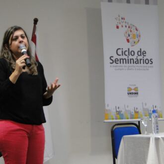 Ciclo de Seminários reúne dirigentes e técnicos da educação em Florianópolis