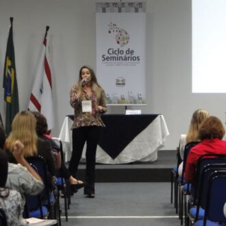 Ciclo de Seminários reúne dirigentes e técnicos da educação em Florianópolis