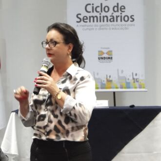Ciclo de Seminários reúne dirigentes e técnicos da educação em Florianópolis