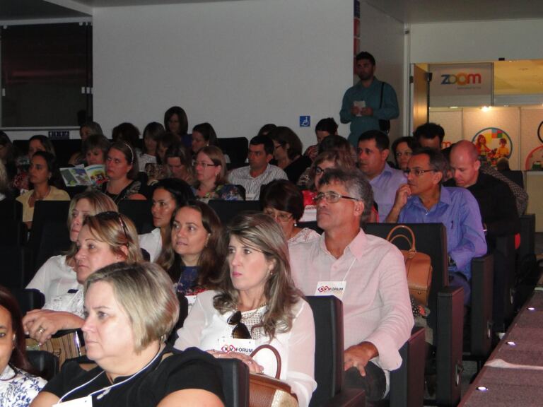 Fórum da Undime/SC debate novas concepções para fortalecer a educação pública no estado e elege diretoria