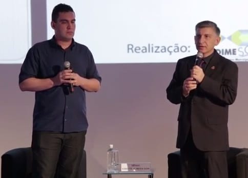 Palestrante Roque Antônio Mattei (DME de Joiville) e Fábio de Almeida Doin (Diretor da Escola)
