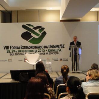 Momentos do VIII Fórum Extraordinário da Undime/SC