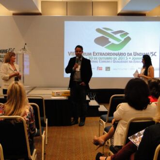Momentos do VIII Fórum Extraordinário da Undime/SC