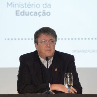 Fotos do Seminário Estadual da Base Nacional Comum Curricular na Capital