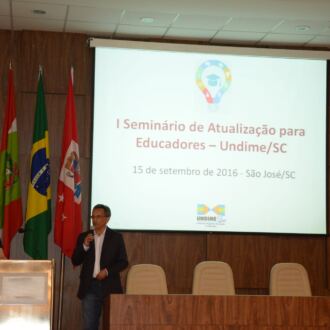 Fotos do Iº Seminário de Atualização para Educadores