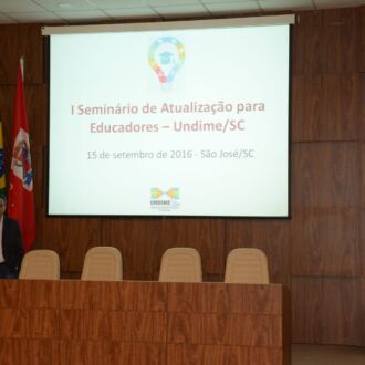Fotos do Iº Seminário de Atualização para Educadores