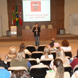 Fotos do Iº Seminário de Atualização para Educadores