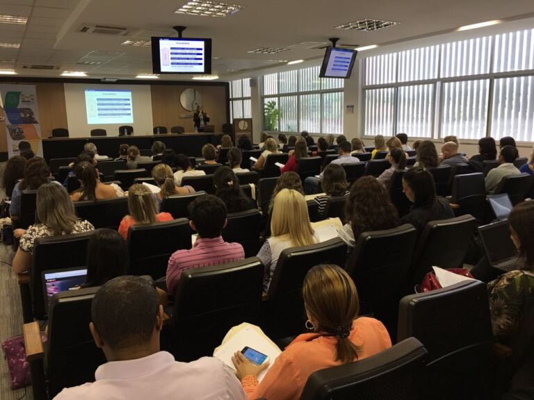Capacitação ofertada pela Undime-SC reúne mais de 200 pessoas na Capital