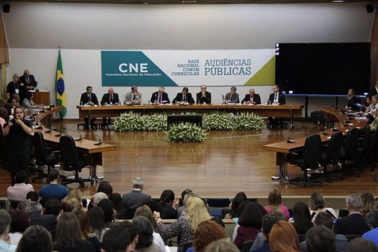 Undime participa da última audiência pública, promovida pelo CNE, para debater a Base Nacional Comum Curricular