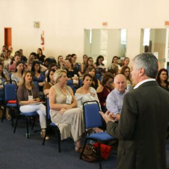 Segundo dia do Seminário de Educação em Chapecó