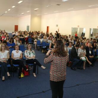 Segundo dia do Seminário de Educação em Chapecó