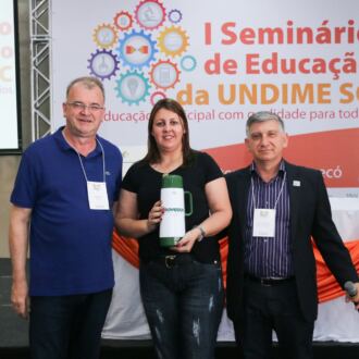 Segundo dia do Seminário de Educação em Chapecó