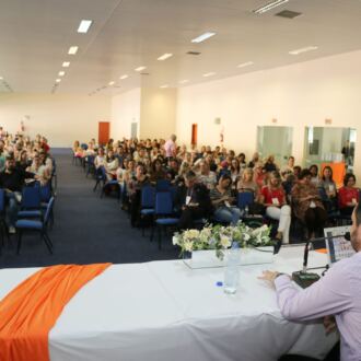 Segundo dia do Seminário de Educação em Chapecó