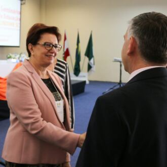 Primeiro dia do Seminário de Educação em Chapecó