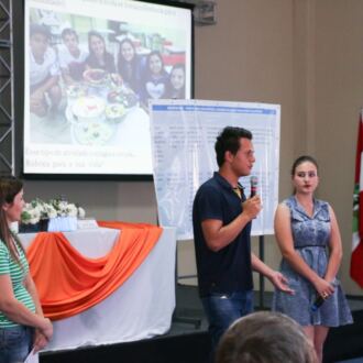 Primeiro dia do Seminário de Educação em Chapecó