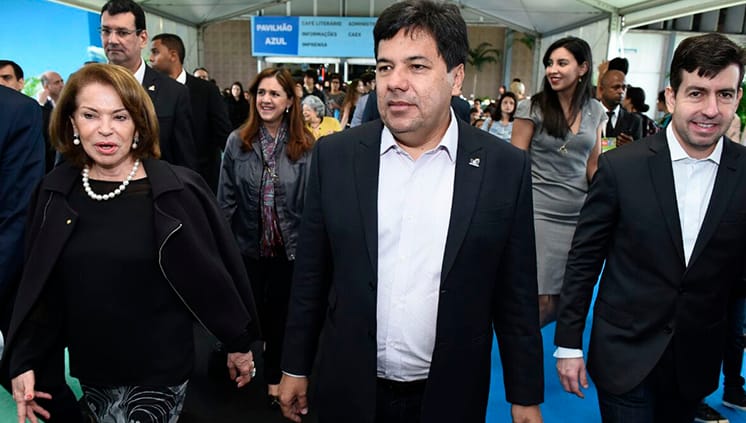MEC comemora 80 anos dos programas do livro didático e anuncia concurso literário