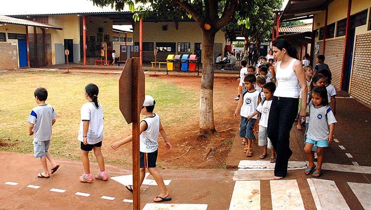 FOTO JOAO BITTAR/UNESCO-MEC ESCOLA MUNICIPAL EFANTINA DE QUADROS DOURADOS, MATO GROSSO DO SUL