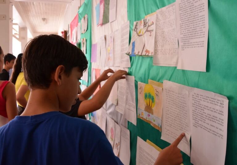 Intercâmbio cultural: Alunos de Chapecó e da Colômbia se correspondem por cartas