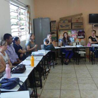 Redes Municipais de Ensino realizam parada de estudo para tratar da Base Nacional Comum Curricular e suas mudanças na Educação Infantil e Fundamental