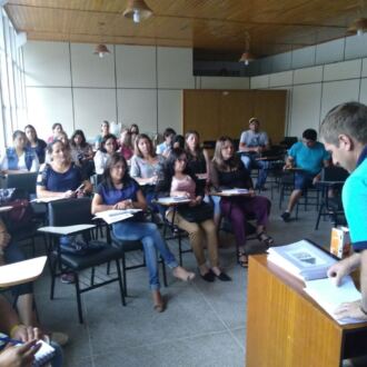 Redes Municipais de Ensino realizam parada de estudo para tratar da Base Nacional Comum Curricular e suas mudanças na Educação Infantil e Fundamental