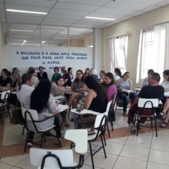 Redes Municipais de Ensino realizam parada de estudo para tratar da Base Nacional Comum Curricular e suas mudanças na Educação Infantil e Fundamental