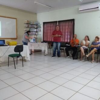 Redes Municipais de Ensino realizam parada de estudo para tratar da Base Nacional Comum Curricular e suas mudanças na Educação Infantil e Fundamental