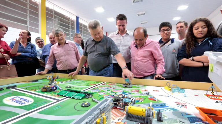 Prefeito de Joinville Udo Döhler, vice Nelson Coelho, vereadores Fernando Krelling e Mauricinho Soares, secretário de [&hellip;]