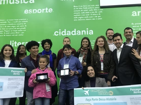 Concurso Nacional Literário premia estudantes de escolas públicas na Bienal do Livro de São Paulo