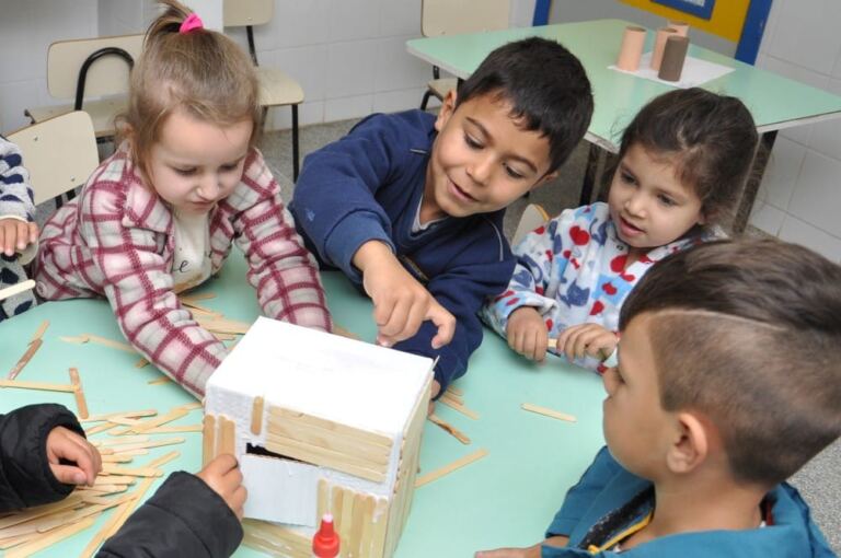 Centro de Educação Infantil de Chapecó ensina crianças sobre direitos e deveres
