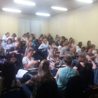 Mais de 350 dirigentes e técnicos participam do Curso Gestão para Educação Municipal em Florianópolis