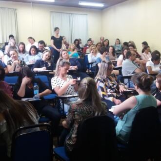Mais de 350 dirigentes e técnicos participam do Curso Gestão para Educação Municipal em Florianópolis