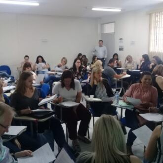 Mais de 350 dirigentes e técnicos participam do Curso Gestão para Educação Municipal em Florianópolis