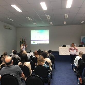 Undime-SC promove Encontro do Conviva Educação em Blumenau