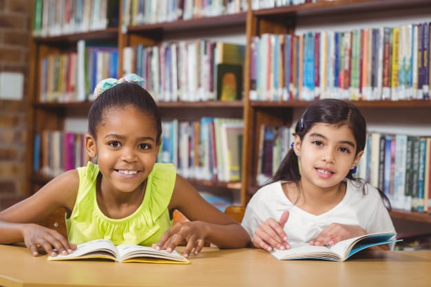 FNDE prorroga para dia 1° de novembro prazo para escolha do livro literário