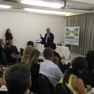 Fotos do 2° Seminário de Educação em Laguna