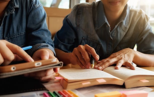 Secretarias de Educação podem aderir ao PNLD EJA até 8 de fevereiro