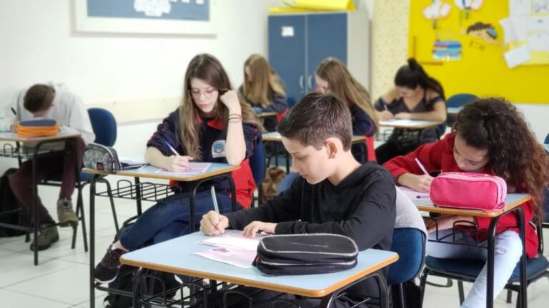 Estudantes da Rede Pública Municipal de Piratuba realizam prova da OBMEP