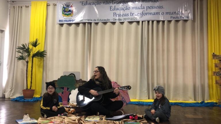 Rio Negrinho recebe formação sobre a plataforma Conviva Educação