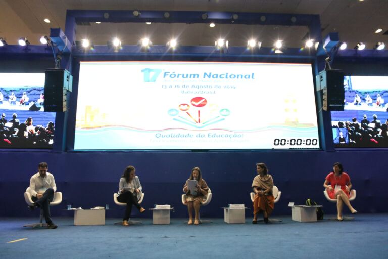 Acesse as apresentações utilizadas pelos palestrantes no 17º Fórum Nacional