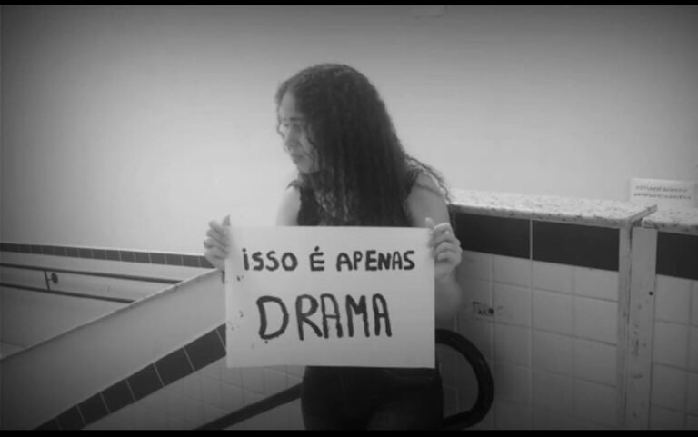 Estudantes de Florianópolis produzem curta-metragem sobre depressão na adolescência