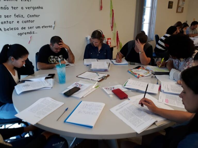 Currículo Catarinense é utilizado para reformular documento da Rede Municipal de Educação de Araquari