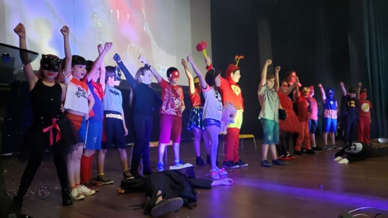 Show de talentos incentiva a cultura e dá aos alunos um novo olhar para o processo de aprendizagem