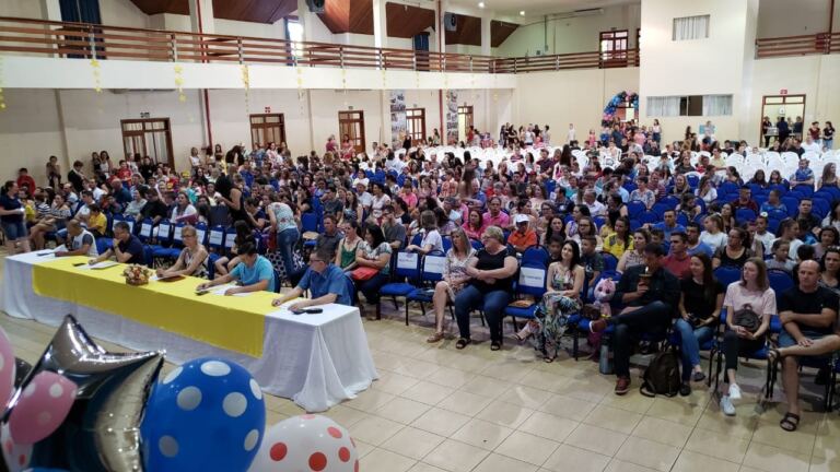 Show de talentos incentiva a cultura e dá aos alunos um novo olhar para o processo de aprendizagem