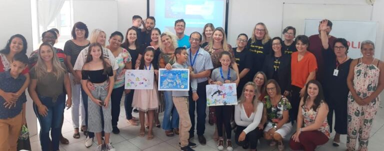 Estudantes de São José são premiados em concurso de reciclagem criativa