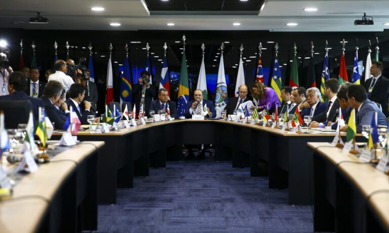 Em carta, governadores pedem aprovação imediata do novo Fundeb