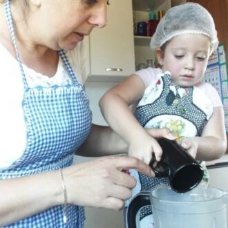 Nutricionista de Urupema desenvolve livro de receitas para manter a alimentação saudável das crianças durante a pandemia