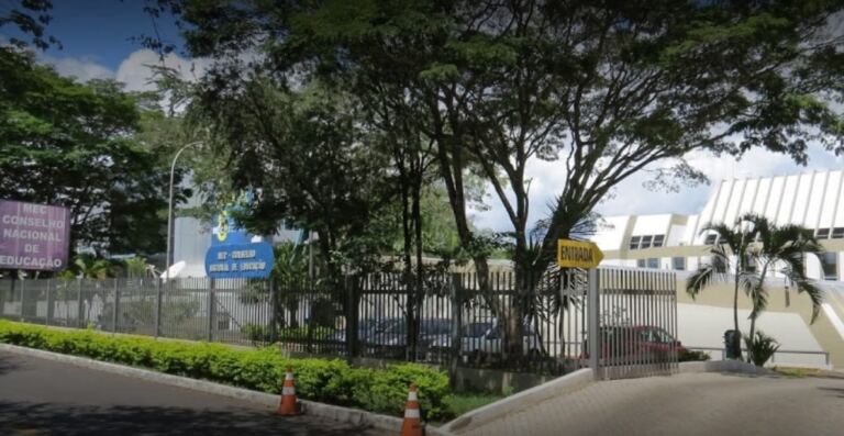 CNE aprova parecer com orientações para a realização de aulas e atividades pedagógicas presenciais e não presenciais no contexto da pandemia