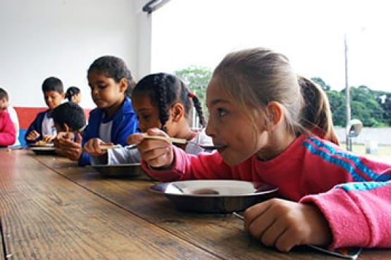 FNDE transfere R$ 366,3 milhões para a alimentação escolar